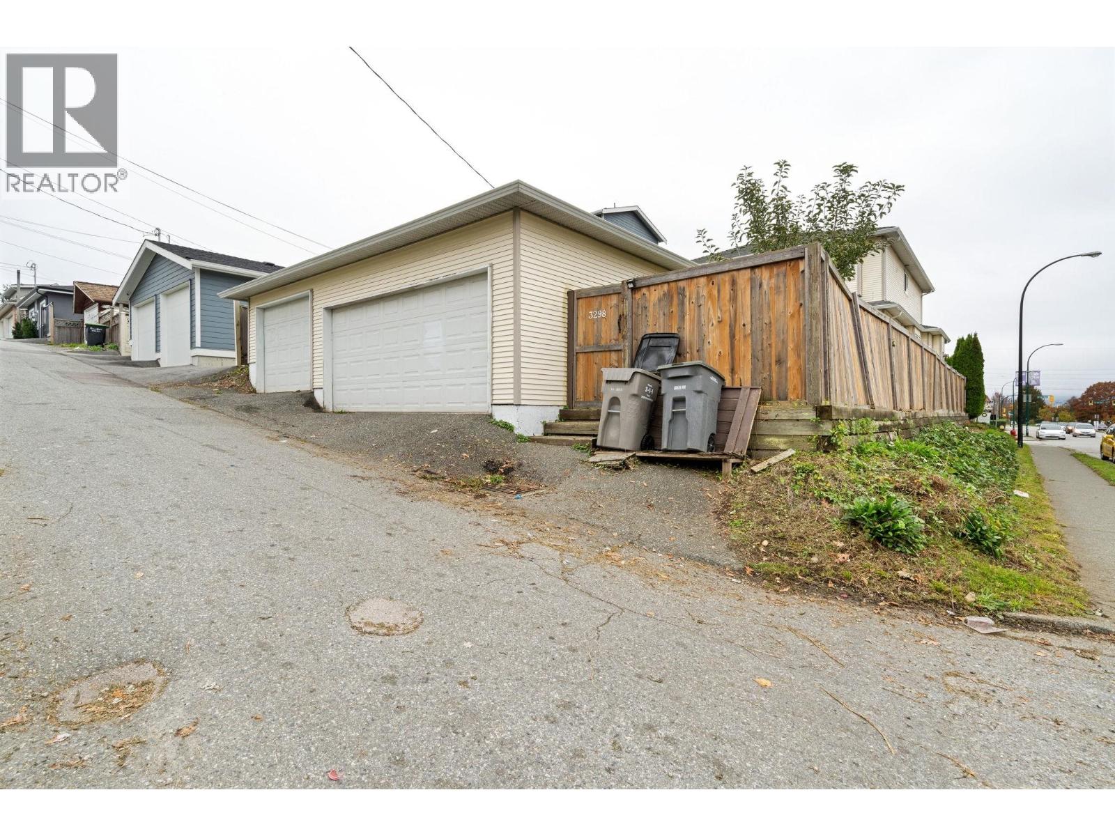 3298 E 2nd Avenue, Vancouver, British Columbia  V5M 1G3 - Photo 11 - R3127168