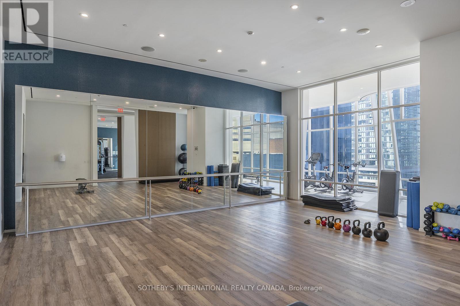 303 - 1 Bloor Street E, Toronto, Ontario  M4W 0A8 - Photo 21 - C13165850