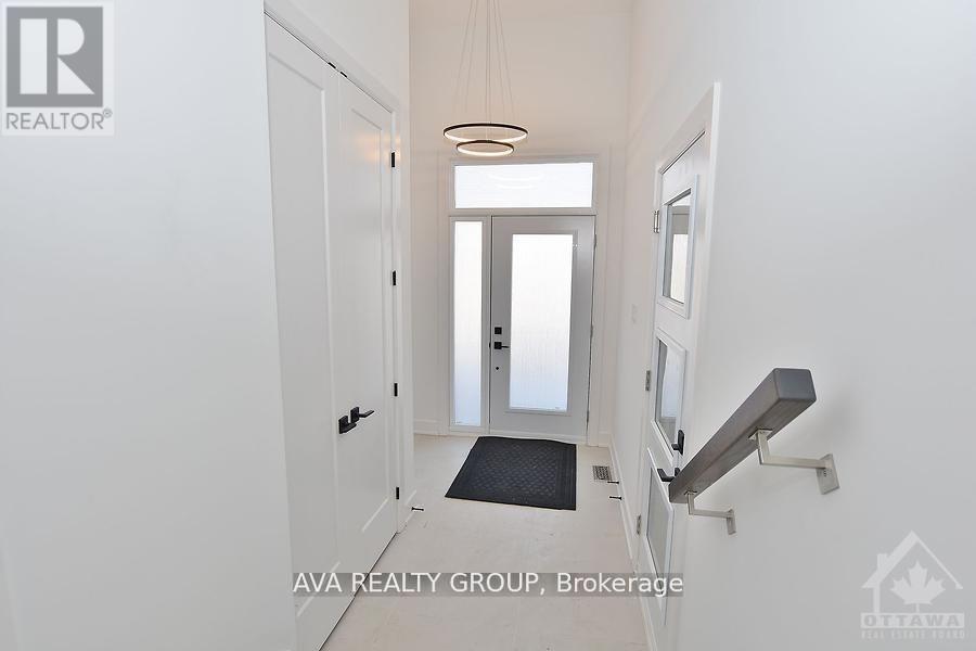 0 - 18 Gould Street, Ottawa, Ontario  K1Y 2P2 - Photo 4 - X13165894