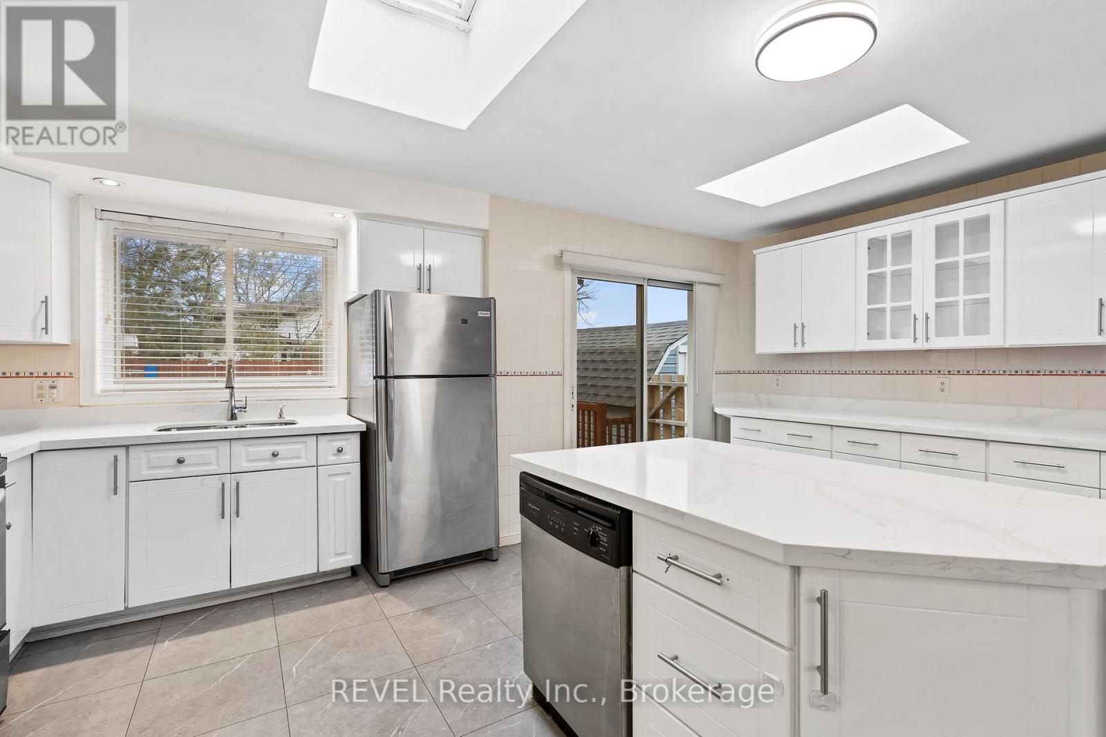 7 Rendale Avenue, St. Catharines (Carlton/bunting), Ontario  L2M 6E9 - Photo 10 - X13165916