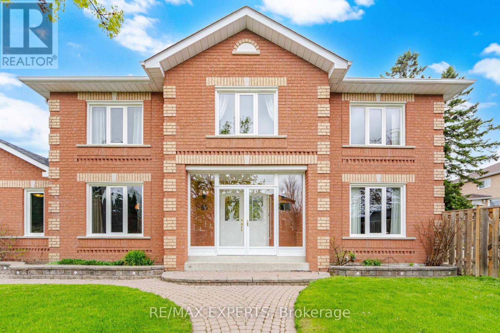 65 BRUMWELL STREET, Toronto, Ontario