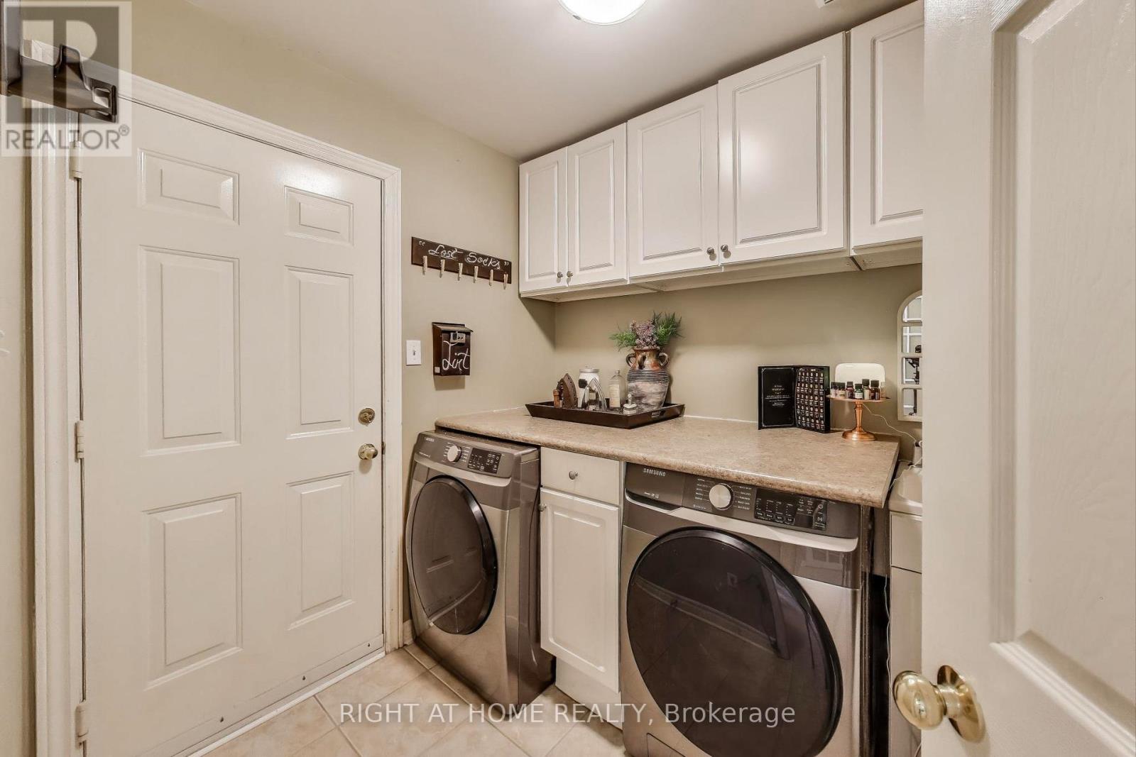 55 Knupp Road, Barrie, Ontario  L4N 0R7 - Photo 12 - S13165890