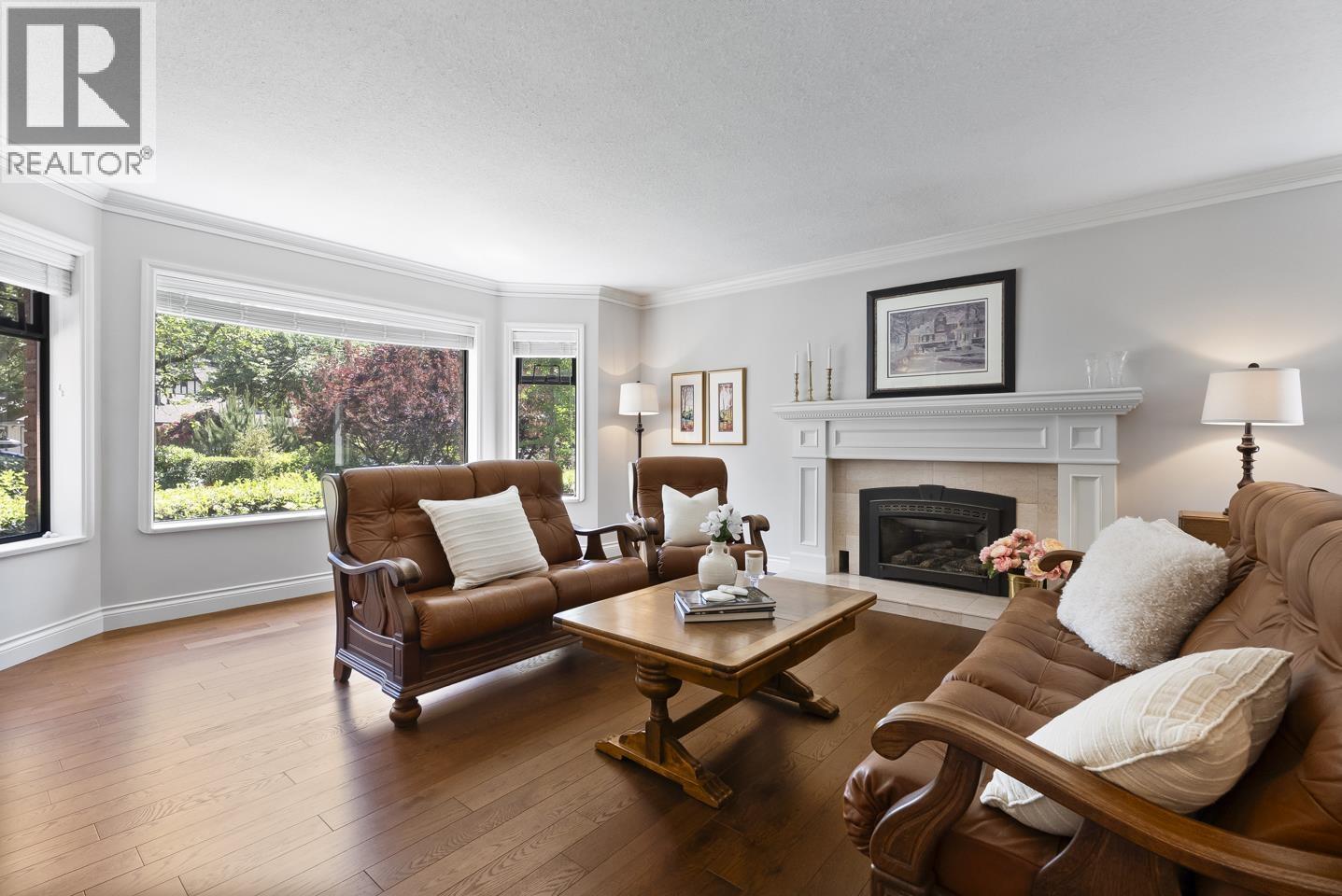 9927 Rathburn Drive, Burnaby, British Columbia  V3J 7J5 - Photo 3 - R3127025