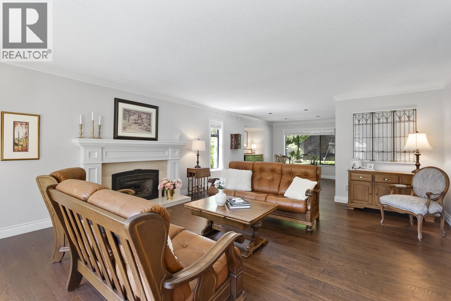 9927 Rathburn Drive, Burnaby, British Columbia  V3J 7J5 - Photo 4 - R3127025