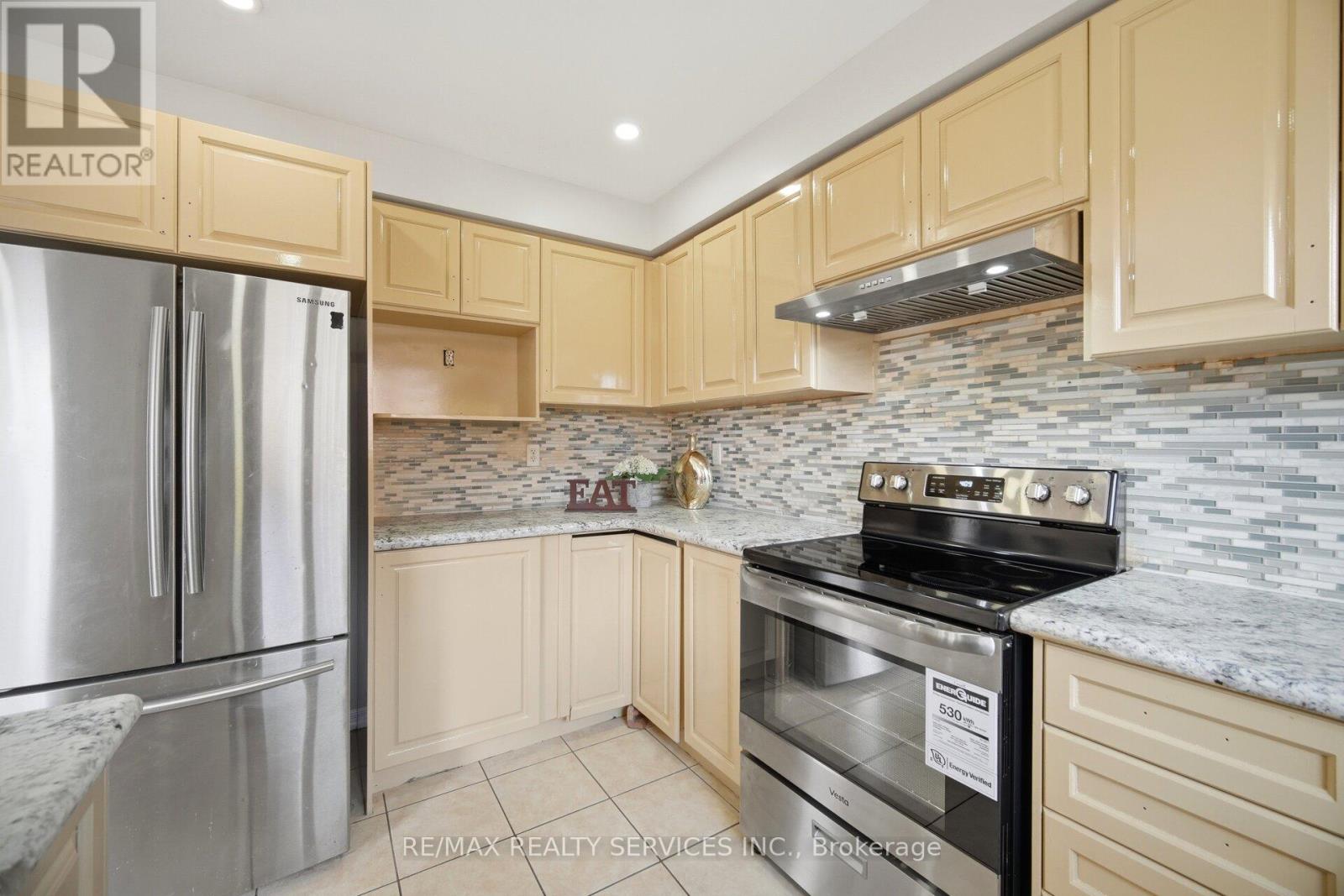 84 Pomell Trail, Brampton, Ontario  L6P 3L6 - Photo 19 - W13165868