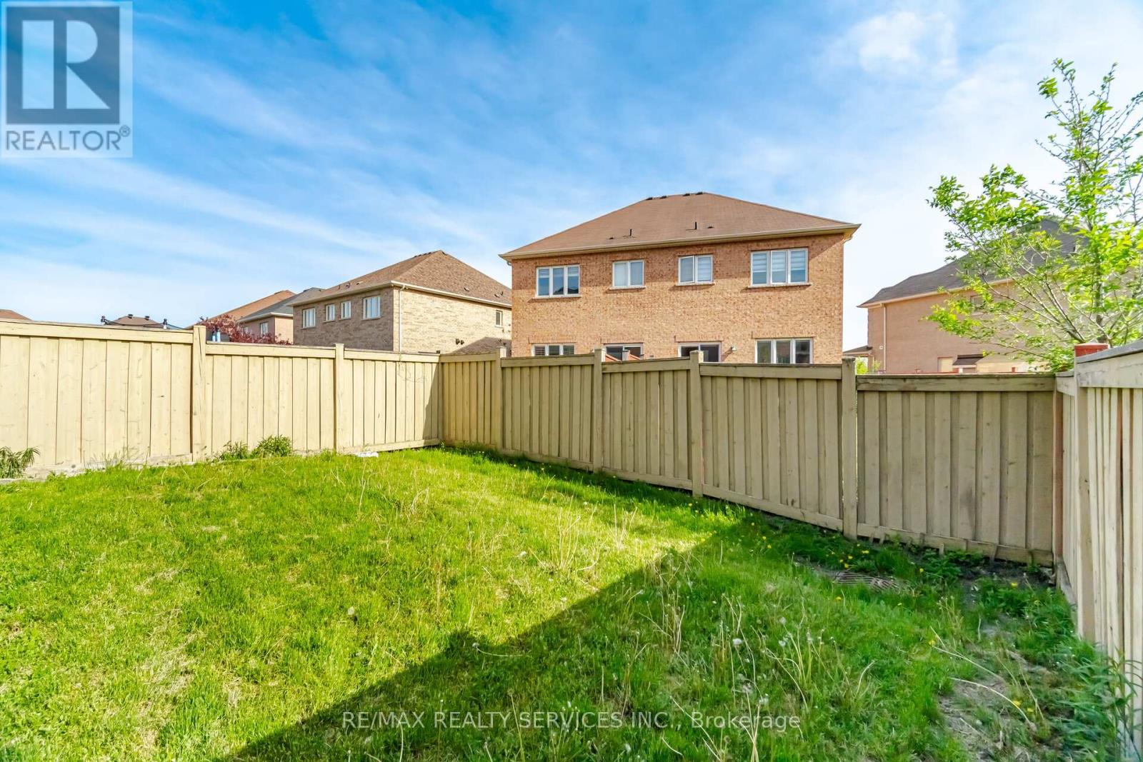 84 Pomell Trail, Brampton, Ontario  L6P 3L6 - Photo 38 - W13165868