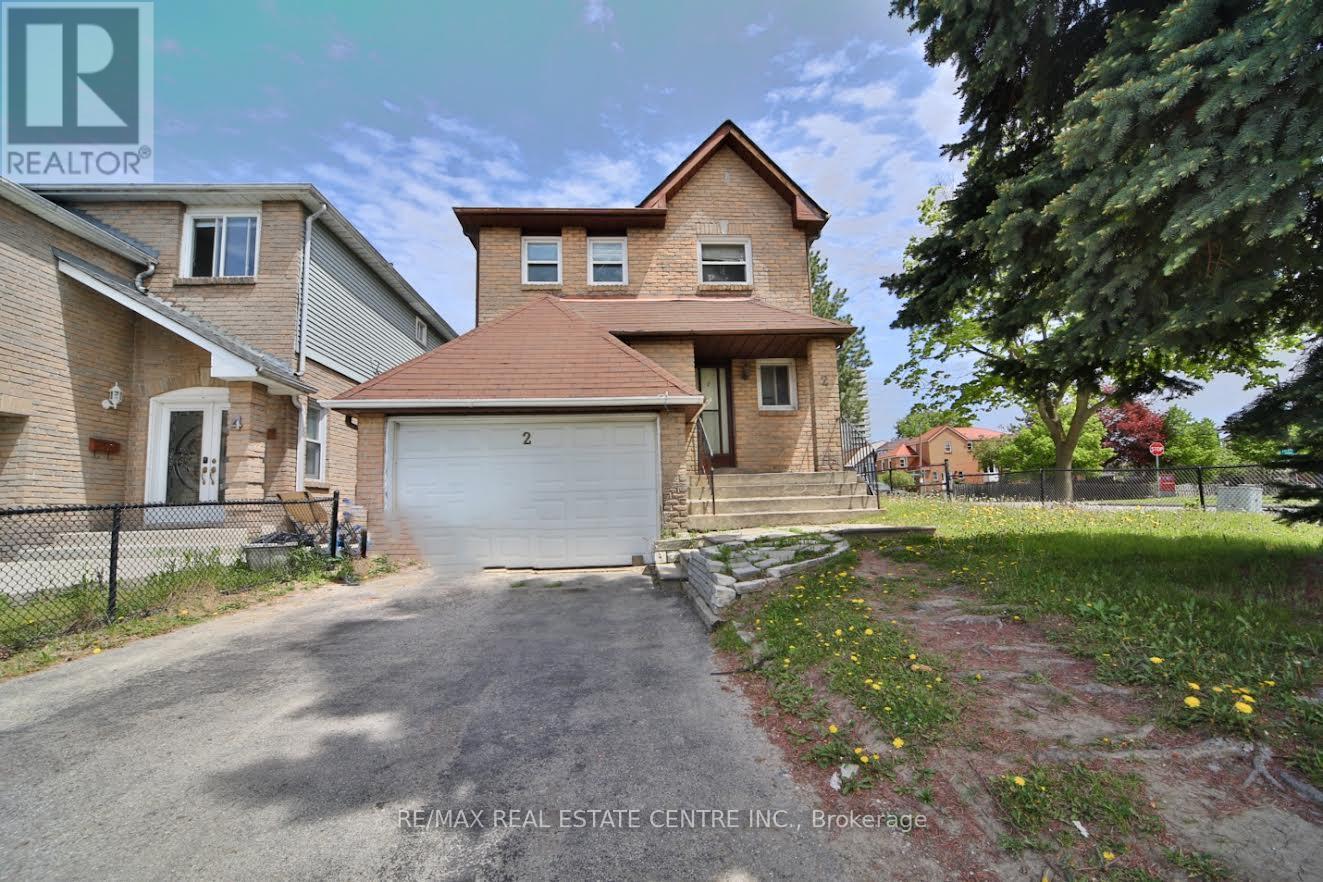 2 ROEHAMPTON CRESCENT, Brampton, Ontario