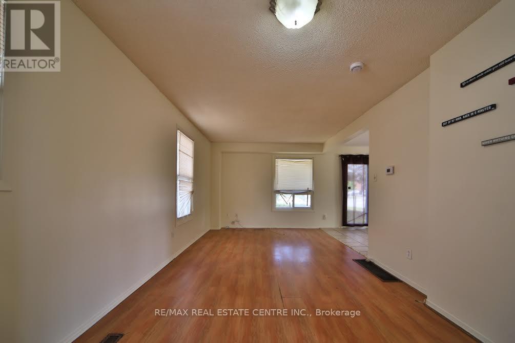 2 Roehampton Crescent, Brampton, Ontario  L6Y 2R4 - Photo 15 - W13165904