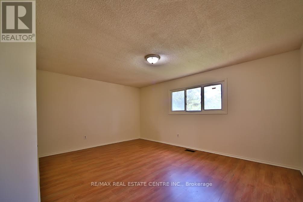 2 Roehampton Crescent, Brampton, Ontario  L6Y 2R4 - Photo 17 - W13165904