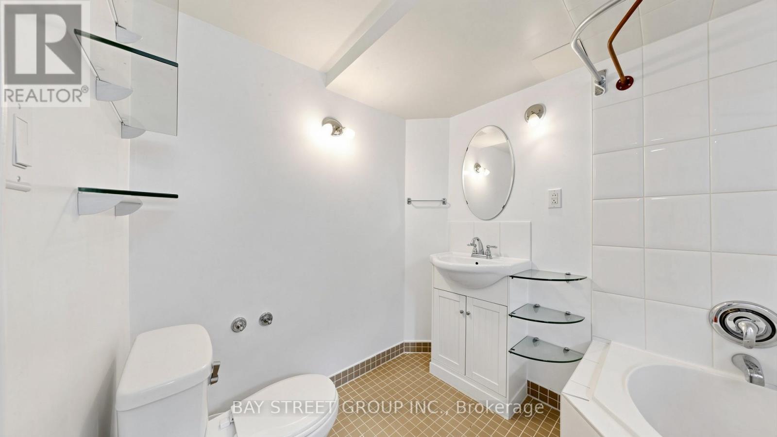 Bsmt - 31 Compton Drive, Toronto, Ontario  M1R 4A5 - Photo 19 - E13165692