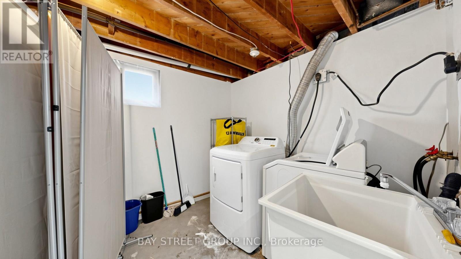 Bsmt - 31 Compton Drive, Toronto, Ontario  M1R 4A5 - Photo 20 - E13165692