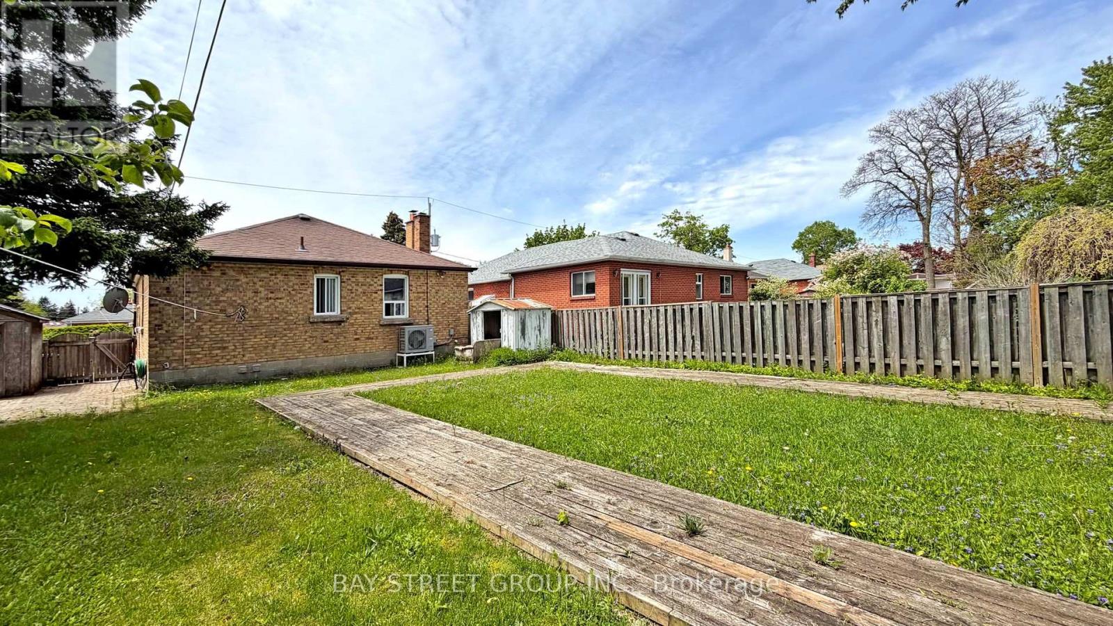 Bsmt - 31 Compton Drive, Toronto, Ontario  M1R 4A5 - Photo 24 - E13165692