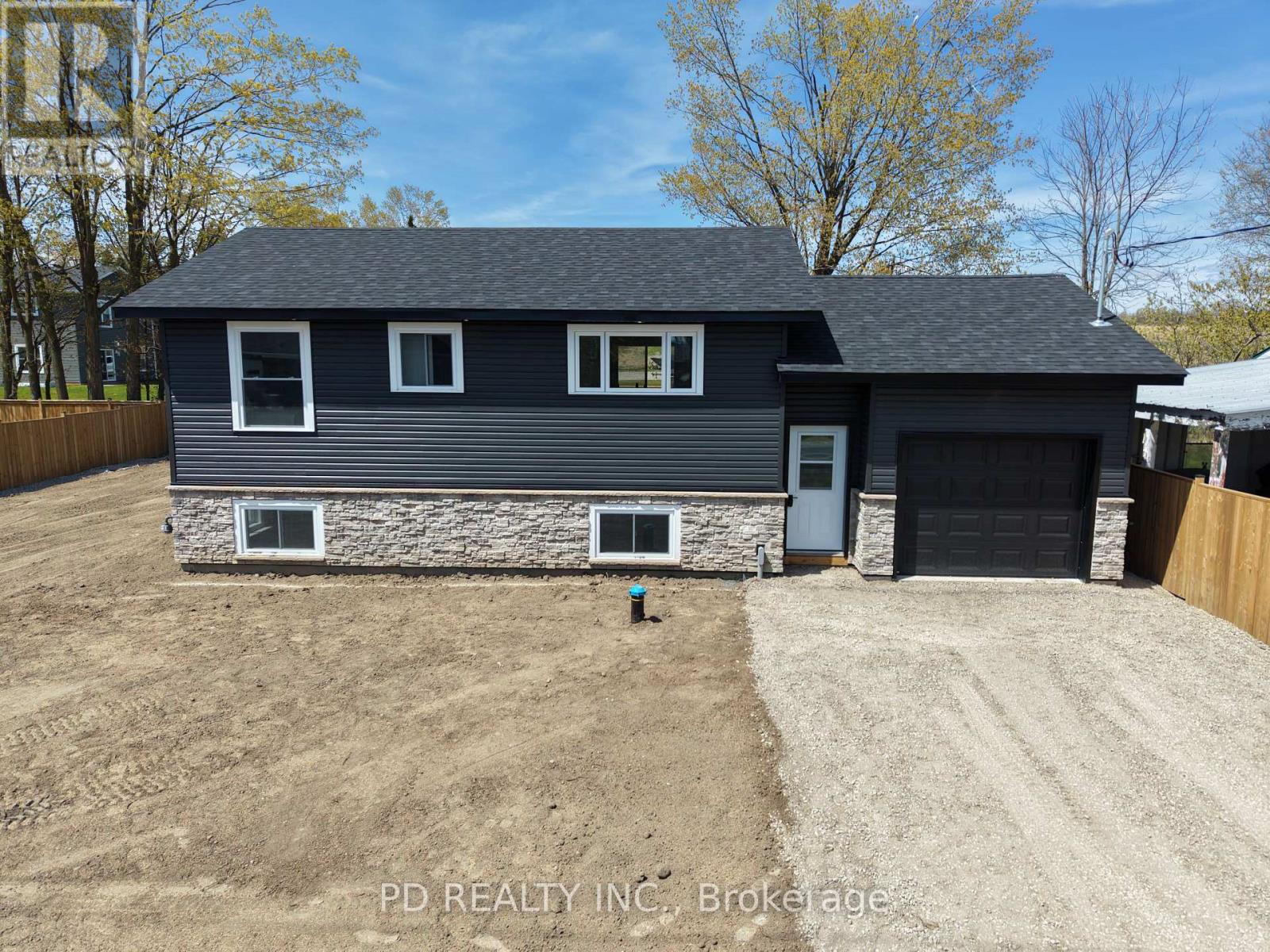 934 Mount Pleasant Road, Cavan Monaghan, Ontario  L0A 1C0 - Photo 3 - X12953316