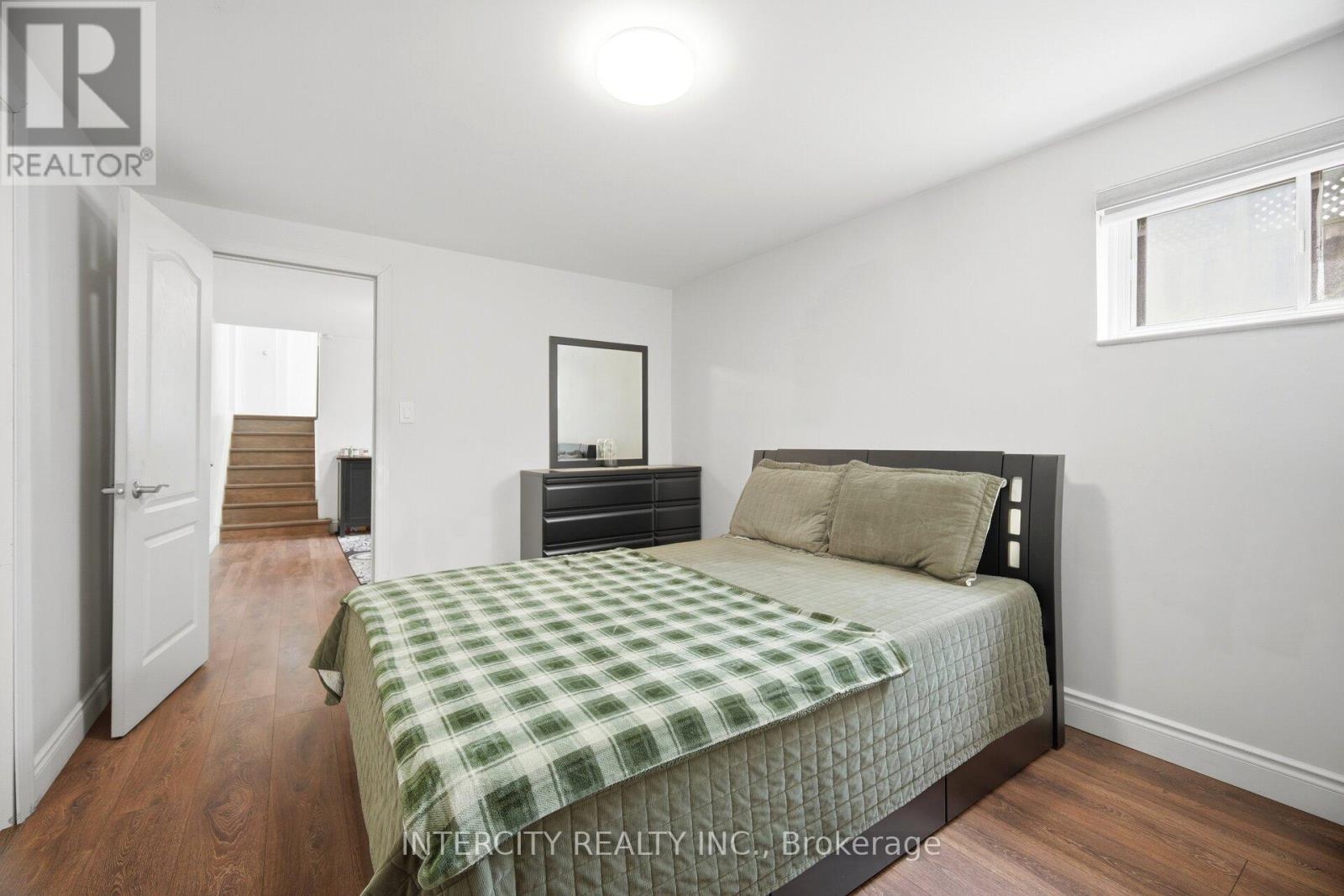 3164 Gwendale Crescent, Mississauga, Ontario  L5A 3B4 - Photo 38 - W13162786
