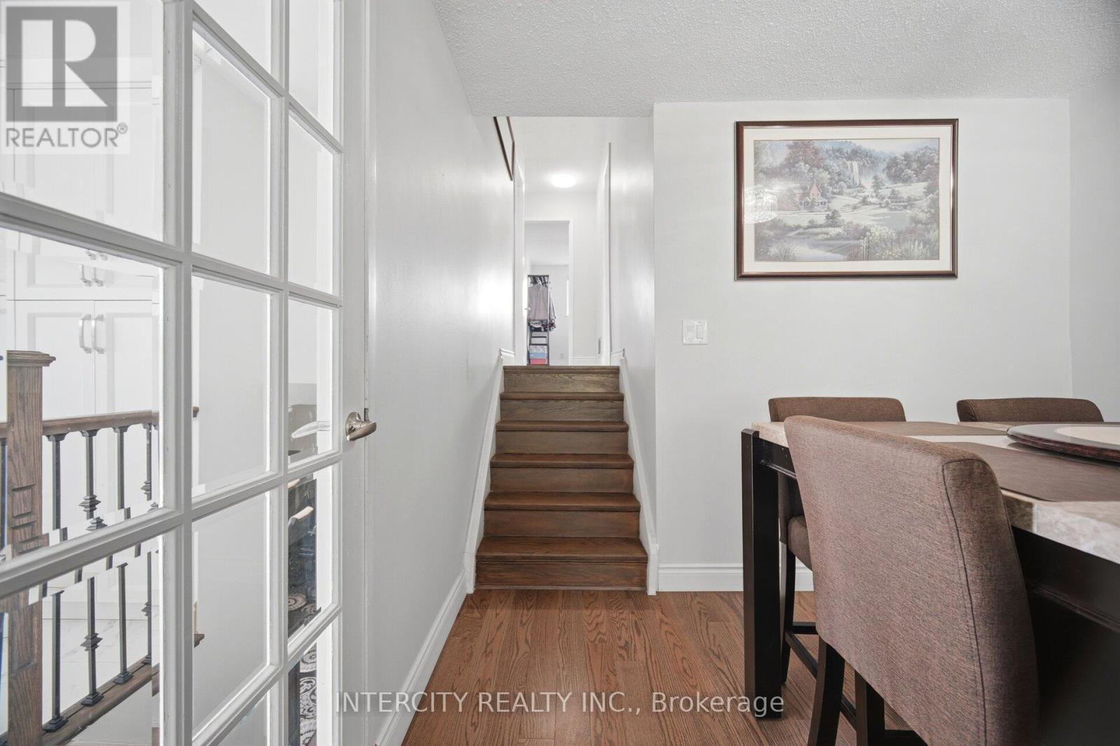 3164 Gwendale Crescent, Mississauga, Ontario  L5A 3B4 - Photo 23 - W13162786