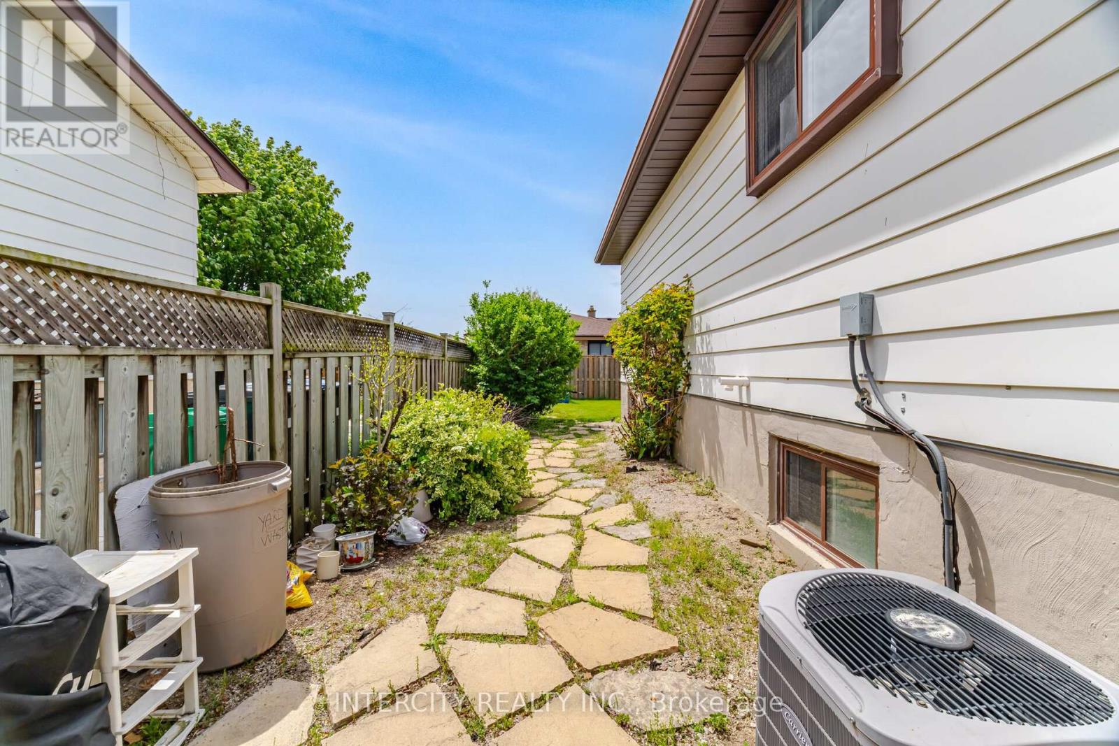 3164 Gwendale Crescent, Mississauga, Ontario  L5A 3B4 - Photo 47 - W13162786