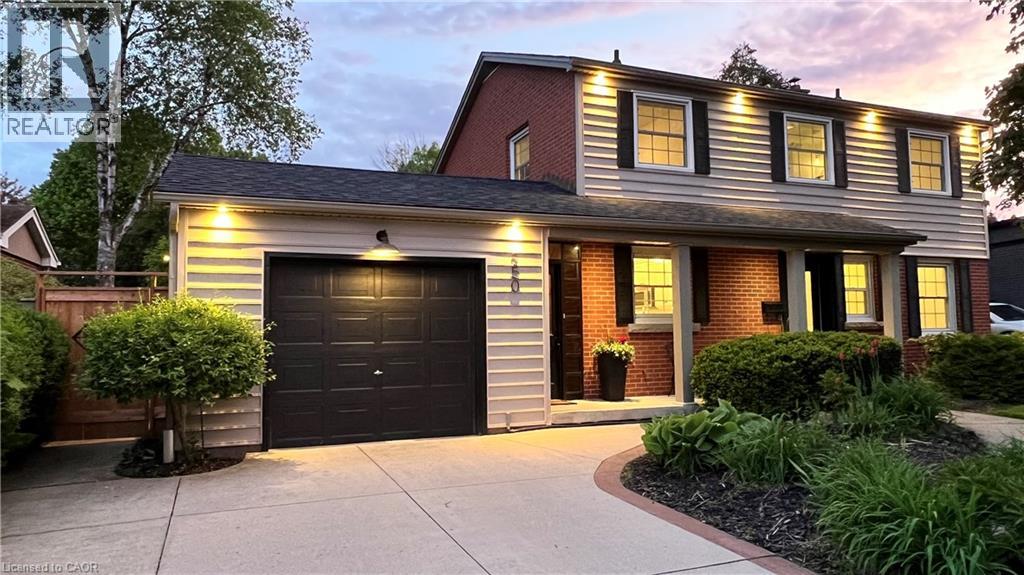 350 East Side Crescent, Burlington, Ontario  L7R 3G9 - Photo 2 - 40829874