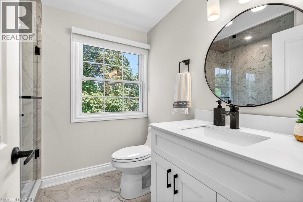 350 East Side Crescent, Burlington, Ontario  L7R 3G9 - Photo 27 - 40829874