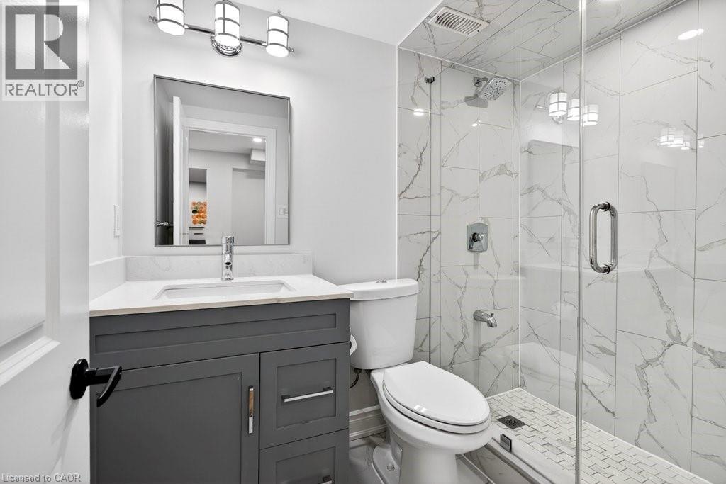 350 East Side Crescent, Burlington, Ontario  L7R 3G9 - Photo 33 - 40829874