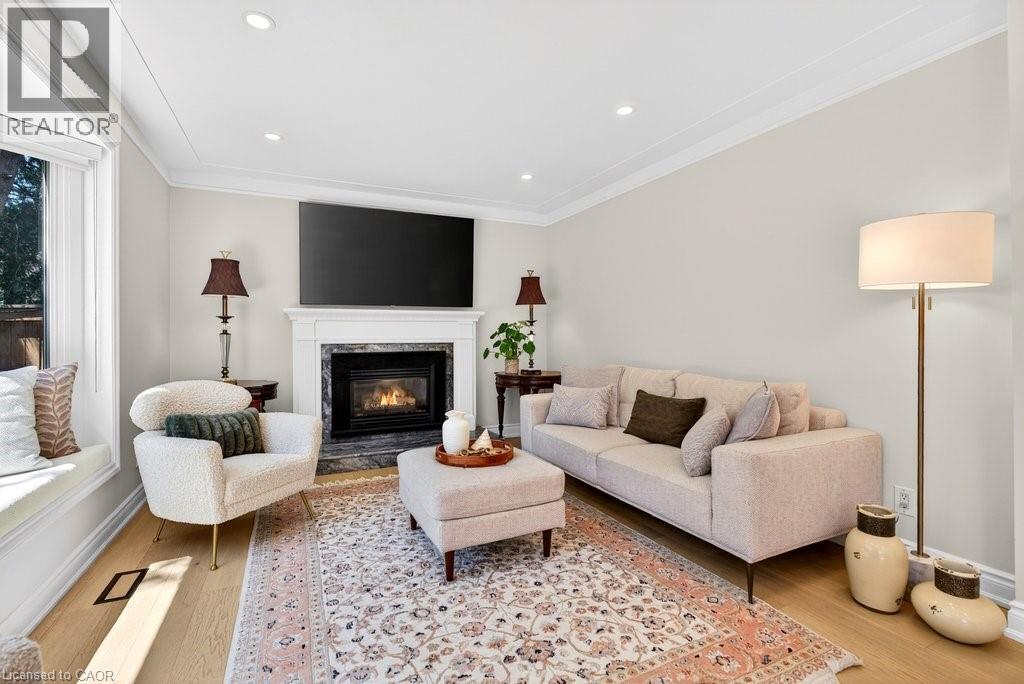 350 East Side Crescent, Burlington, Ontario  L7R 3G9 - Photo 7 - 40829874