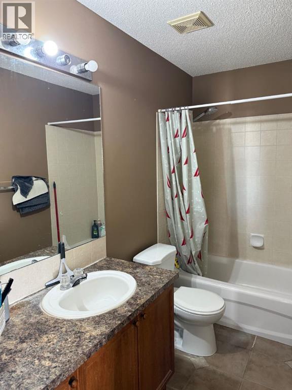 830 Martindale Boulevard NE, Calgary, Alberta  T3J 4J8 - Photo 10 - A2305846