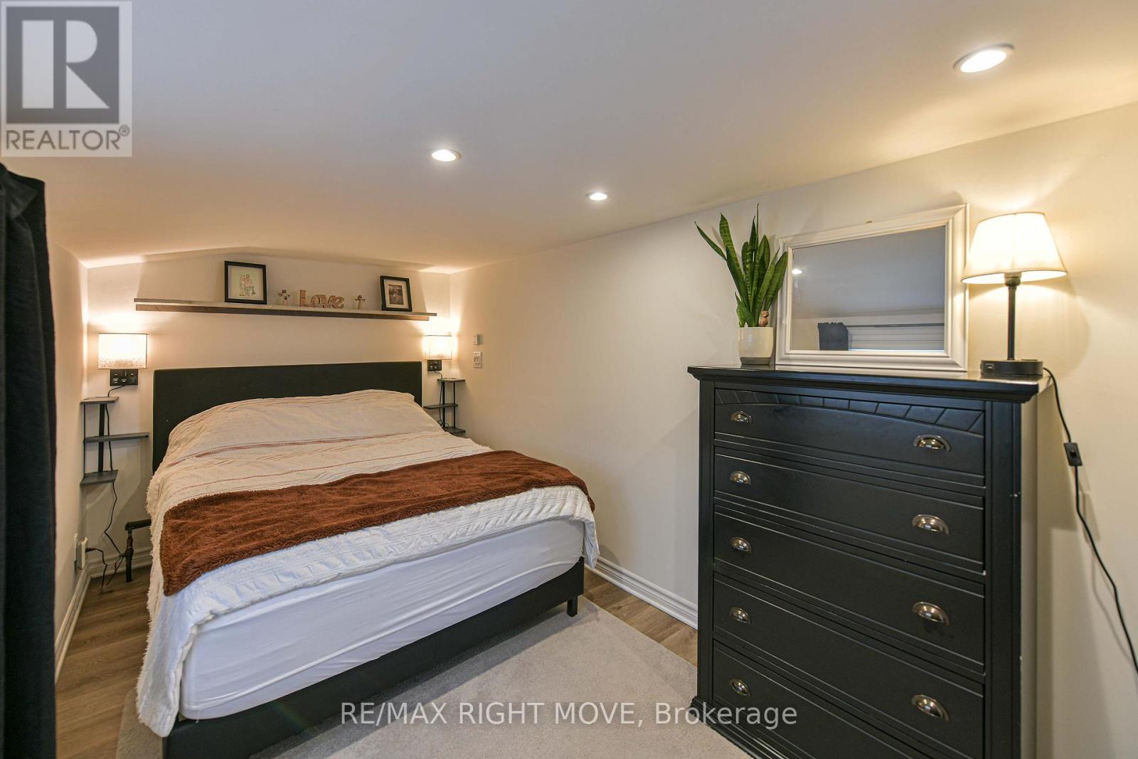 46 Osborne Street, Tay, Ontario  L0K 2A0 - Photo 38 - S12907660