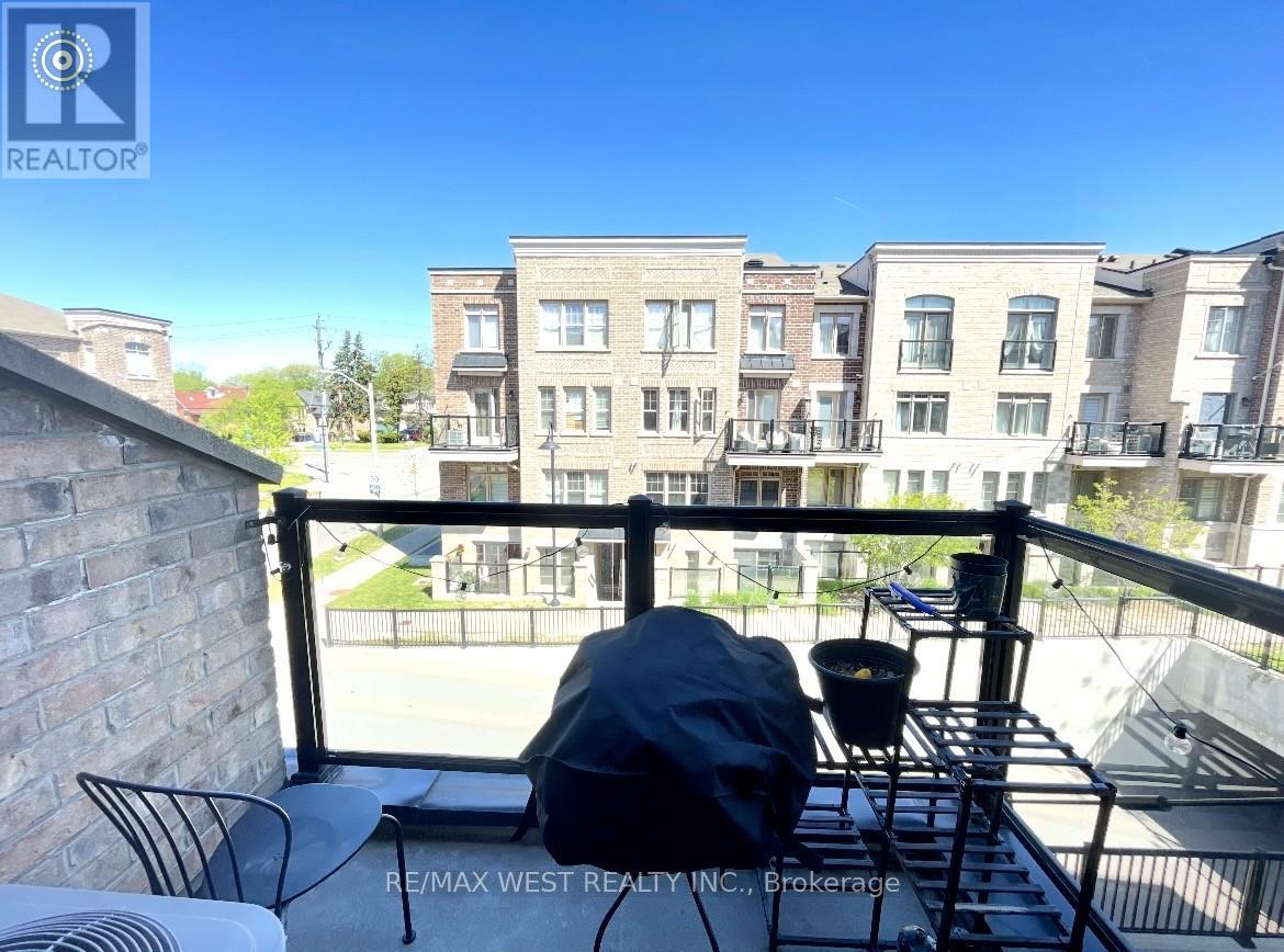148 - 80 Parrotta Drive, Toronto, Ontario M9M 0E6 - Photo 17 - W13161022