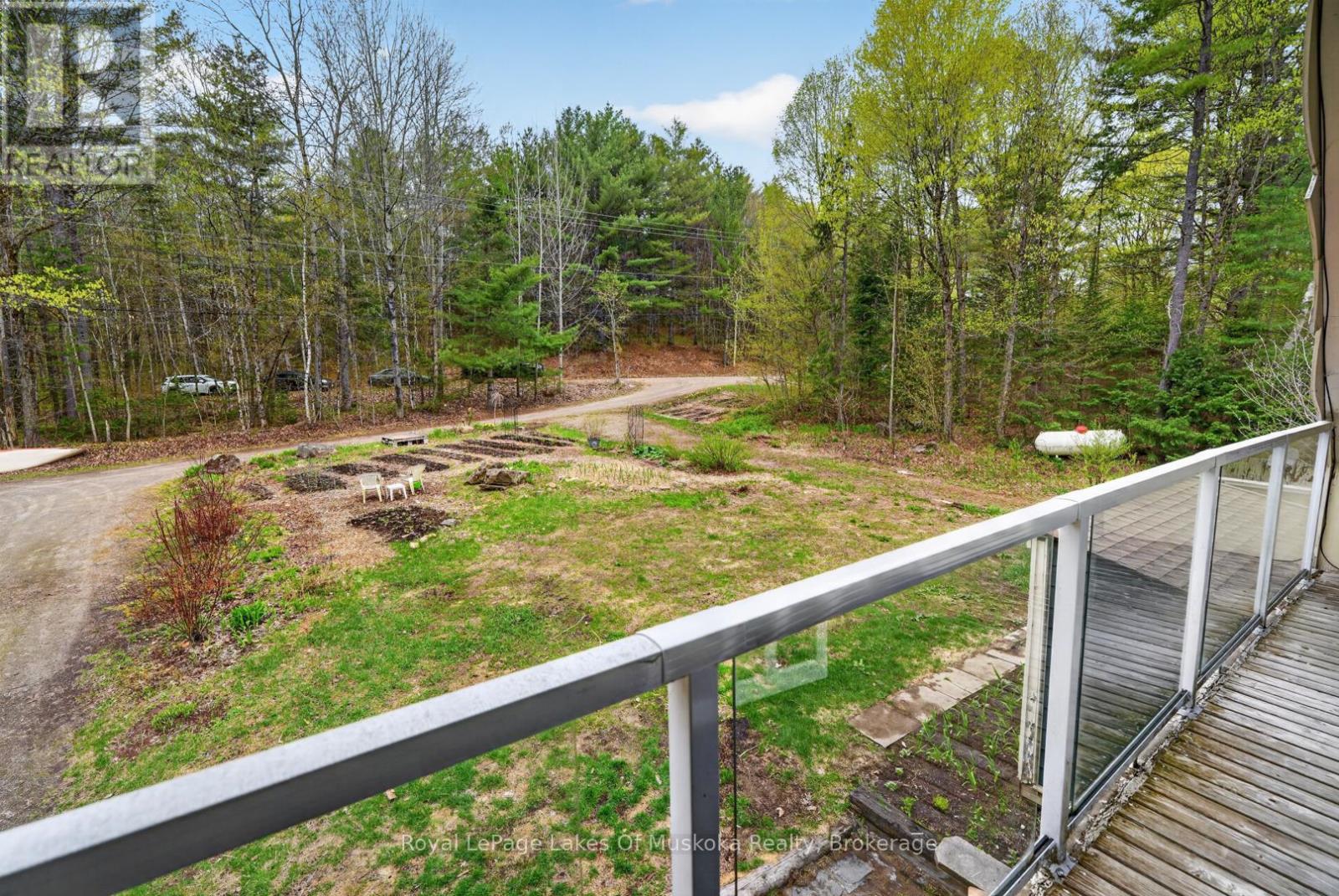 1034 Old 117 Highway, Lake Of Bays, Ontario  P0B 1A0 - Photo 18 - X13165954