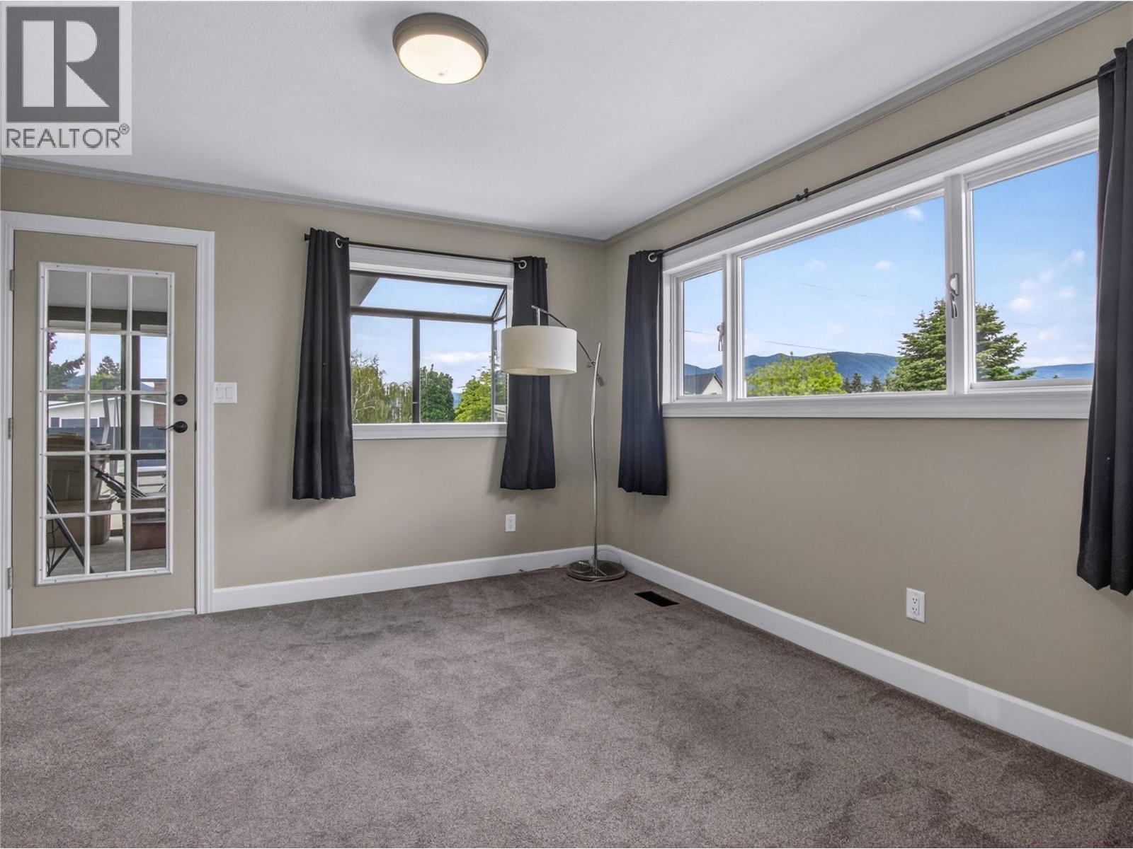 969 Westminster Avenue E, Penticton, British Columbia  V2A 7P1 - Photo 18 - 10388447