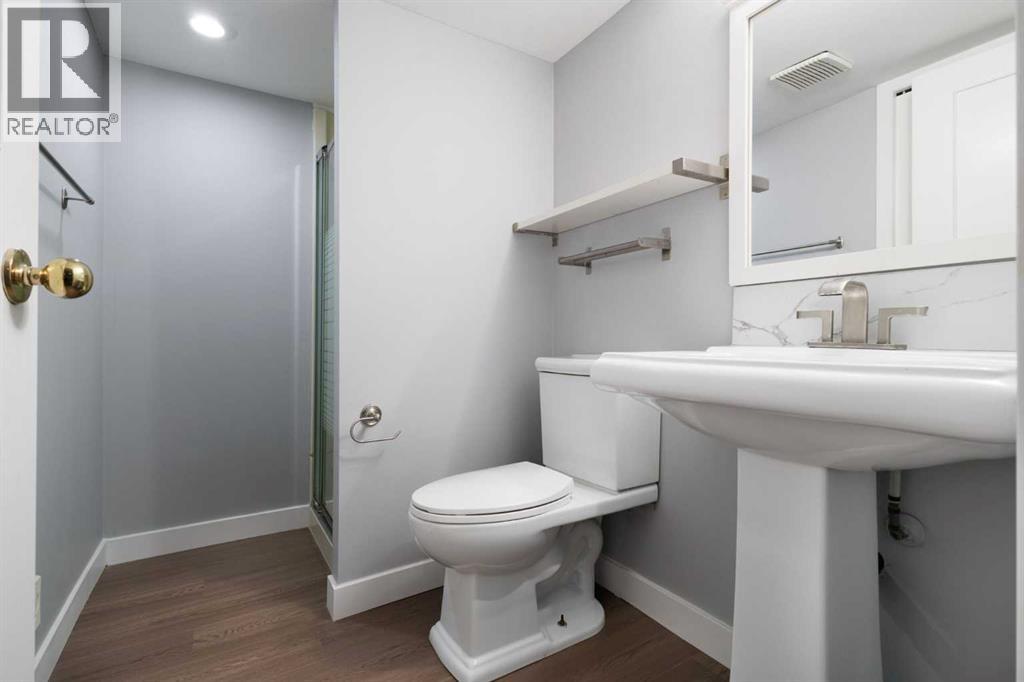 5876 Dalcastle Drive Nw, Calgary, Alberta  T3A 2B6 - Photo 31 - A2313700