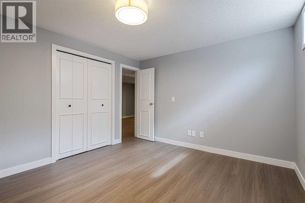 5876 Dalcastle Drive Nw, Calgary, Alberta  T3A 2B6 - Photo 28 - A2313700