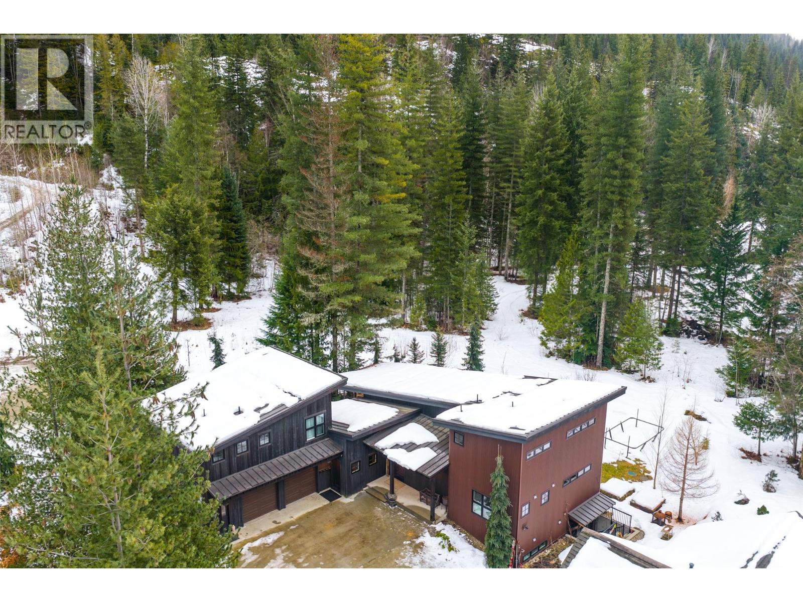 2083 Mountain Gate Road, Revelstoke, British Columbia  V0E 2S0 - Photo 68 - 10375469