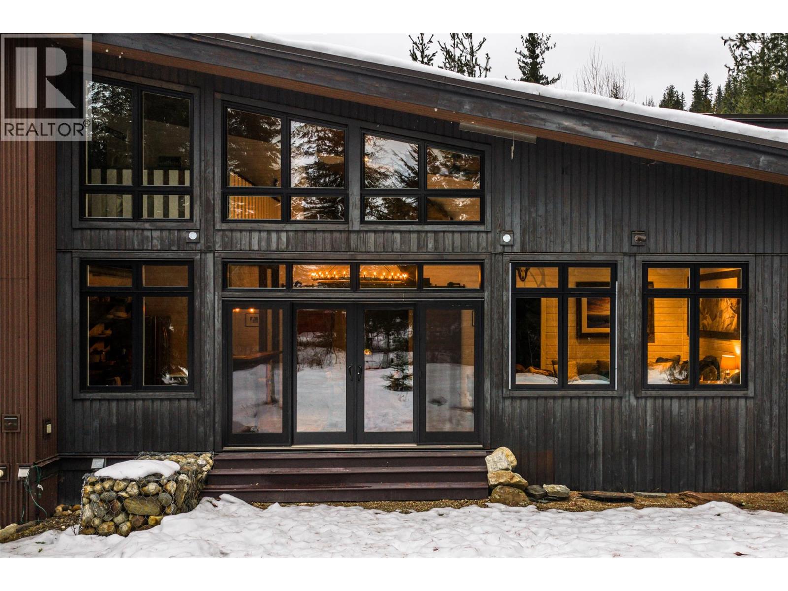 2083 Mountain Gate Road, Revelstoke, British Columbia  V0E 2S0 - Photo 62 - 10375469