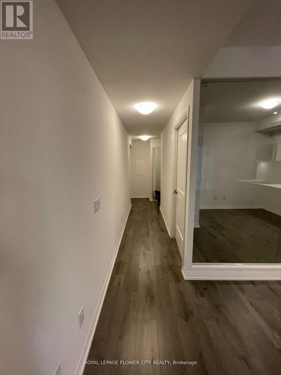 8 Widmer Street E, Toronto, Ontario  M5V 2E7 - Photo 17 - C13165934