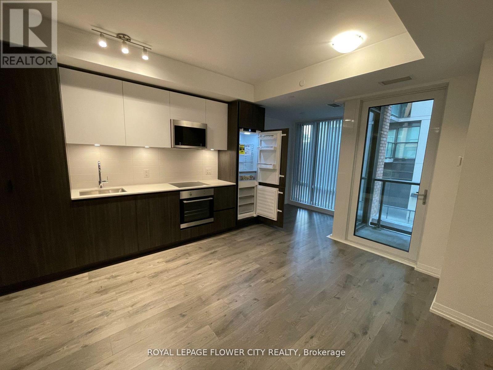 8 Widmer Street E, Toronto, Ontario  M5V 2E7 - Photo 19 - C13165934