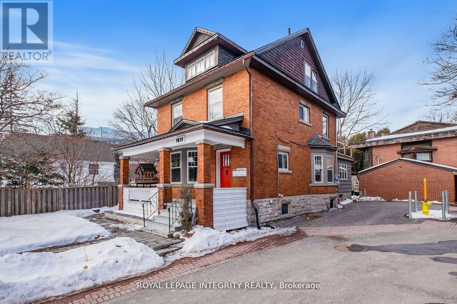 1031 CARLING AVENUE, Ottawa, Ontario