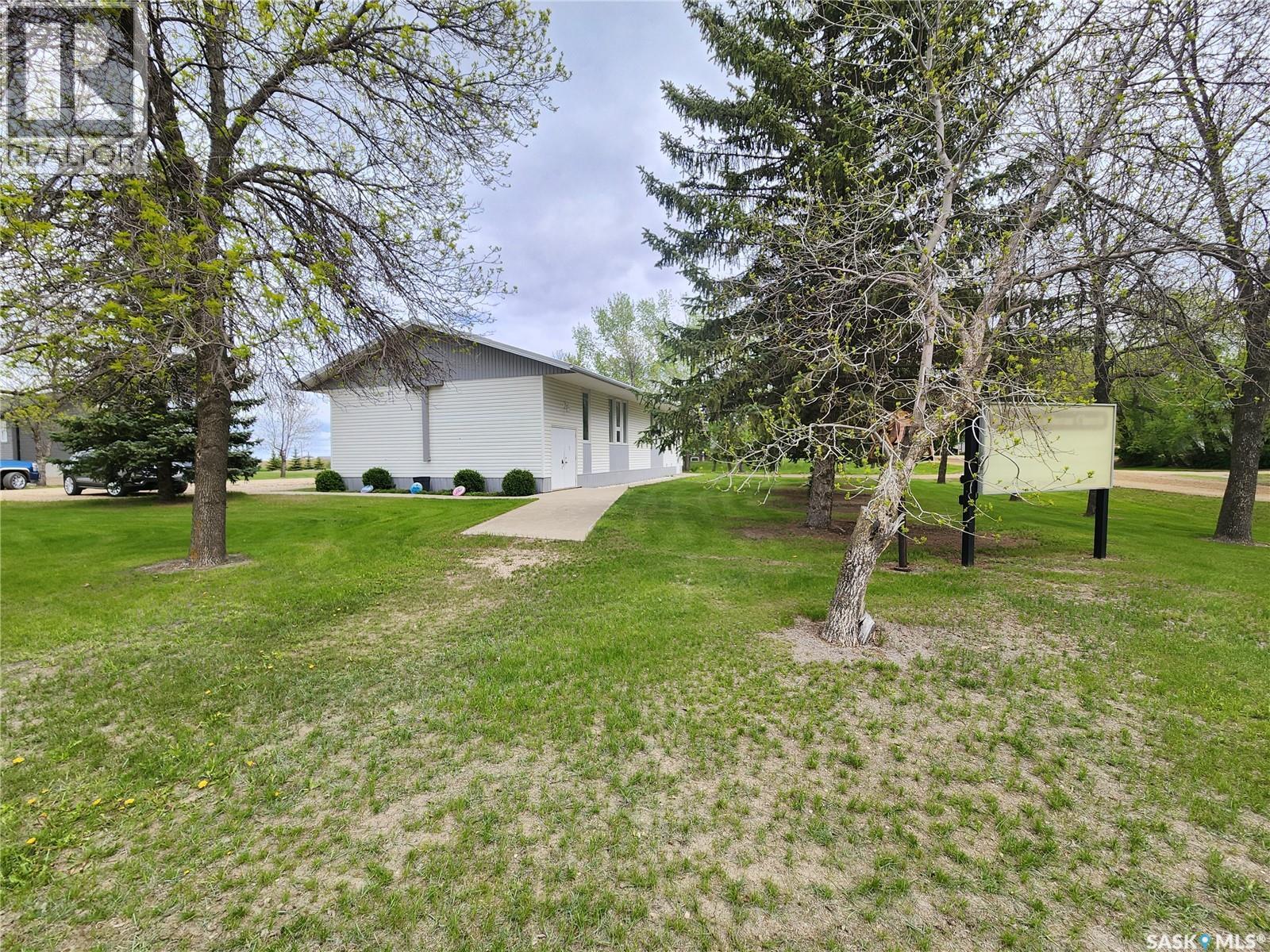 402 Wheaton Avenue, Ogema, Saskatchewan  S0C 1Y0 - Photo 14 - SK036925