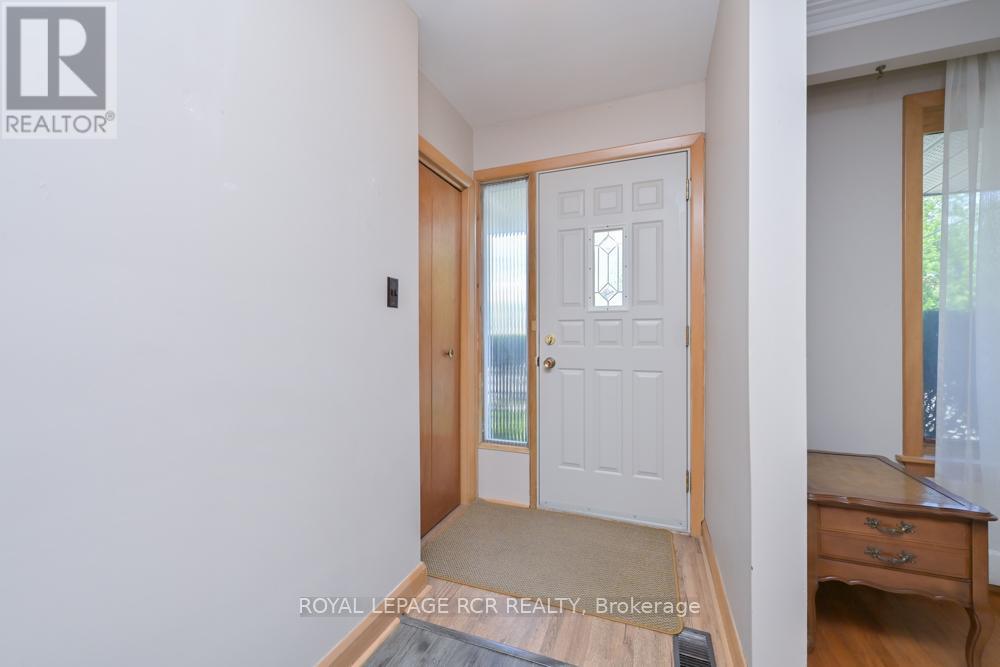 3 Sullivan Drive, New Tecumseth (Tottenham), Ontario  L0G 1W0 - Photo 5 - N13165996