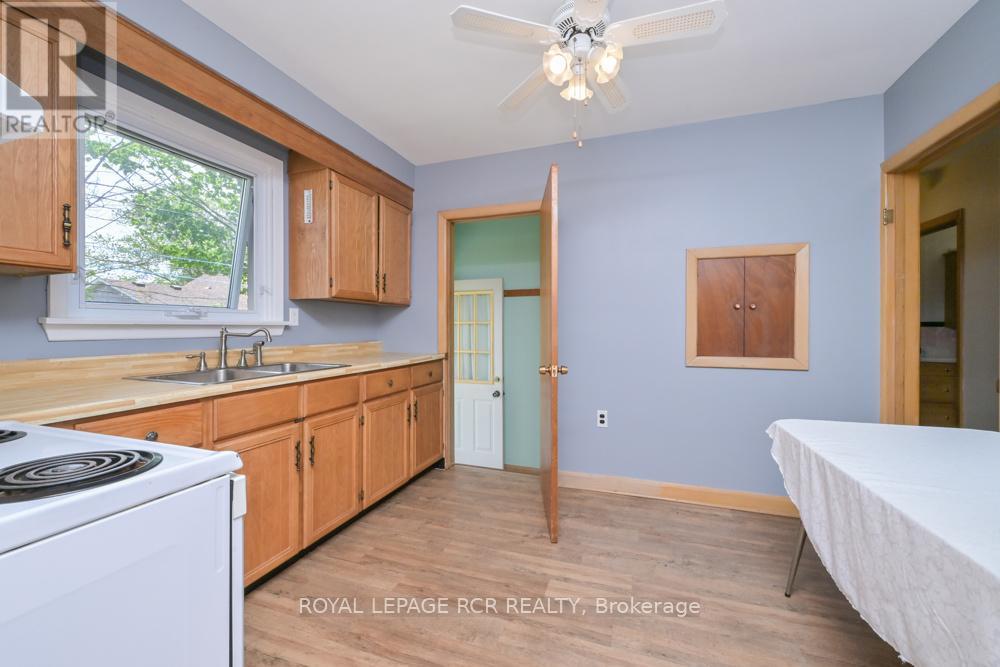 3 Sullivan Drive, New Tecumseth (Tottenham), Ontario  L0G 1W0 - Photo 6 - N13165996