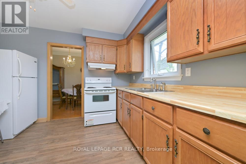 3 Sullivan Drive, New Tecumseth (Tottenham), Ontario  L0G 1W0 - Photo 9 - N13165996