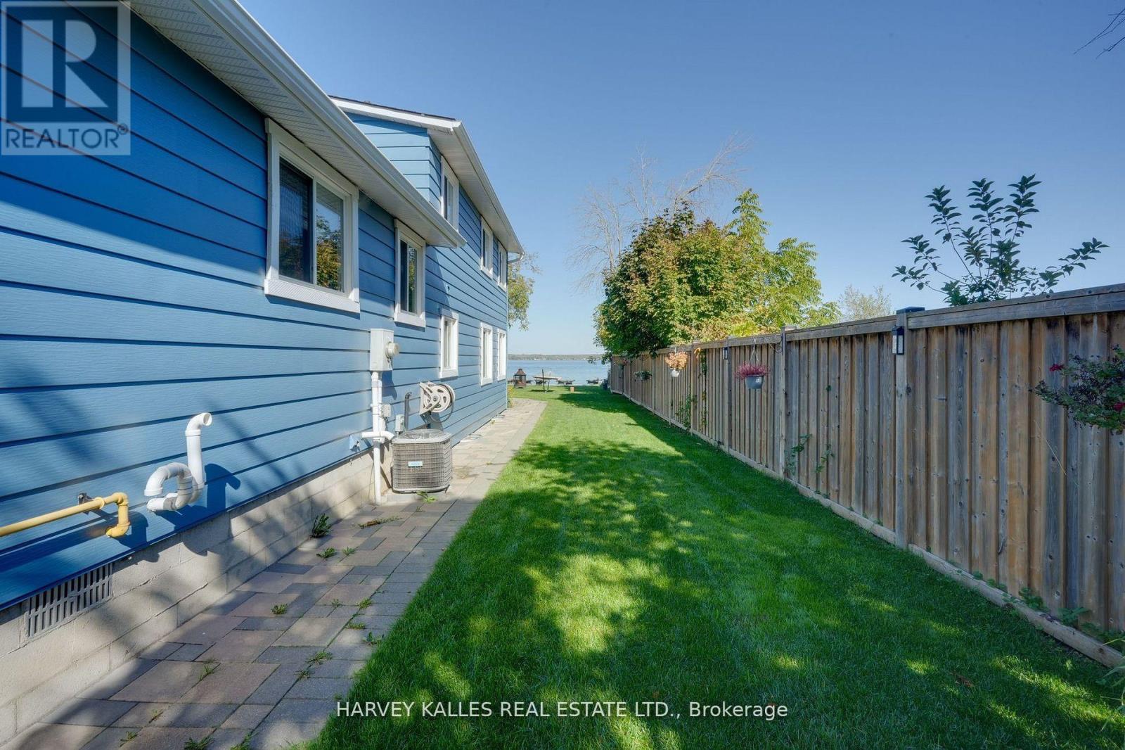 72 Lakeside Drive, Innisfil, Ontario  L9S 2V3 - Photo 4 - N13166030