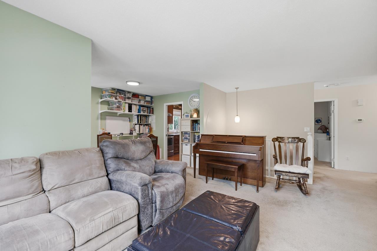 15318 87a Avenue, Surrey, British Columbia  V3S 4Z9 - Photo 7 - R3127041
