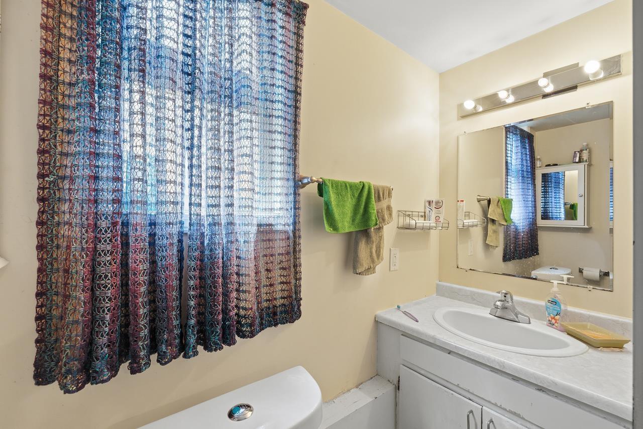 15318 87a Avenue, Surrey, British Columbia  V3S 4Z9 - Photo 25 - R3127041