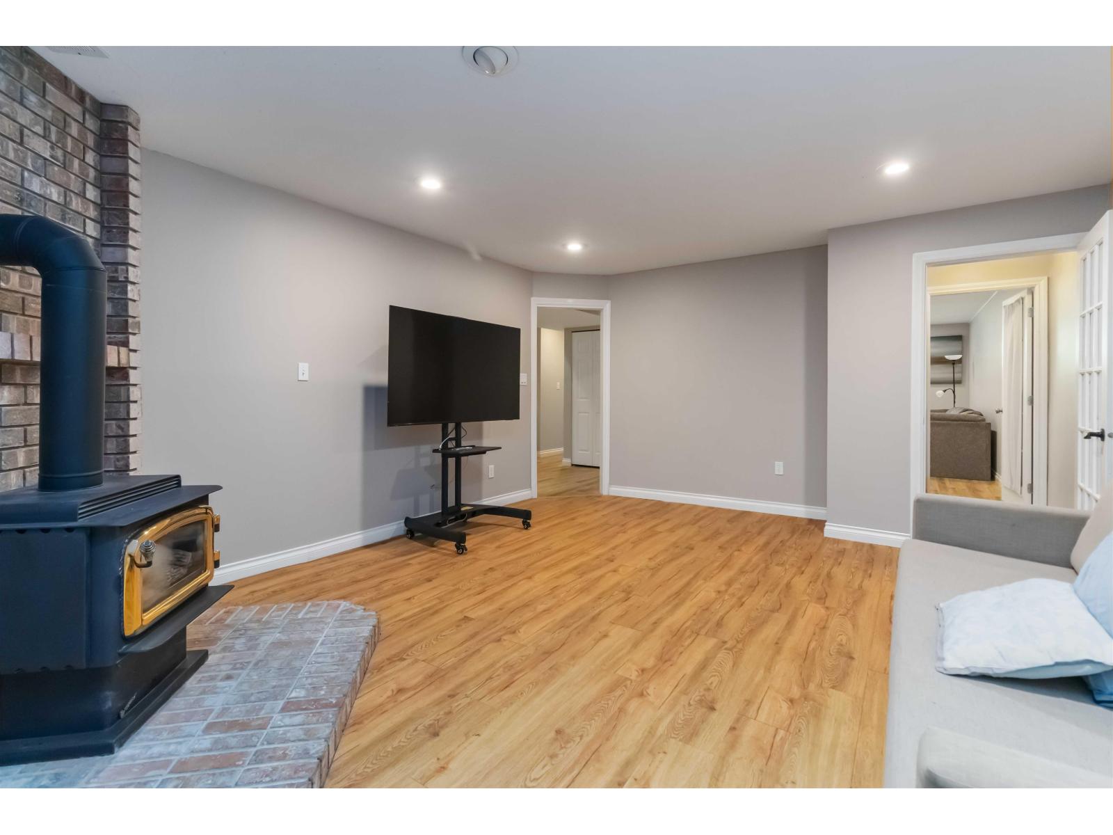 31747 Viewcrest Avenue, Mission, British Columbia  V4S 1E7 - Photo 18 - R3124754