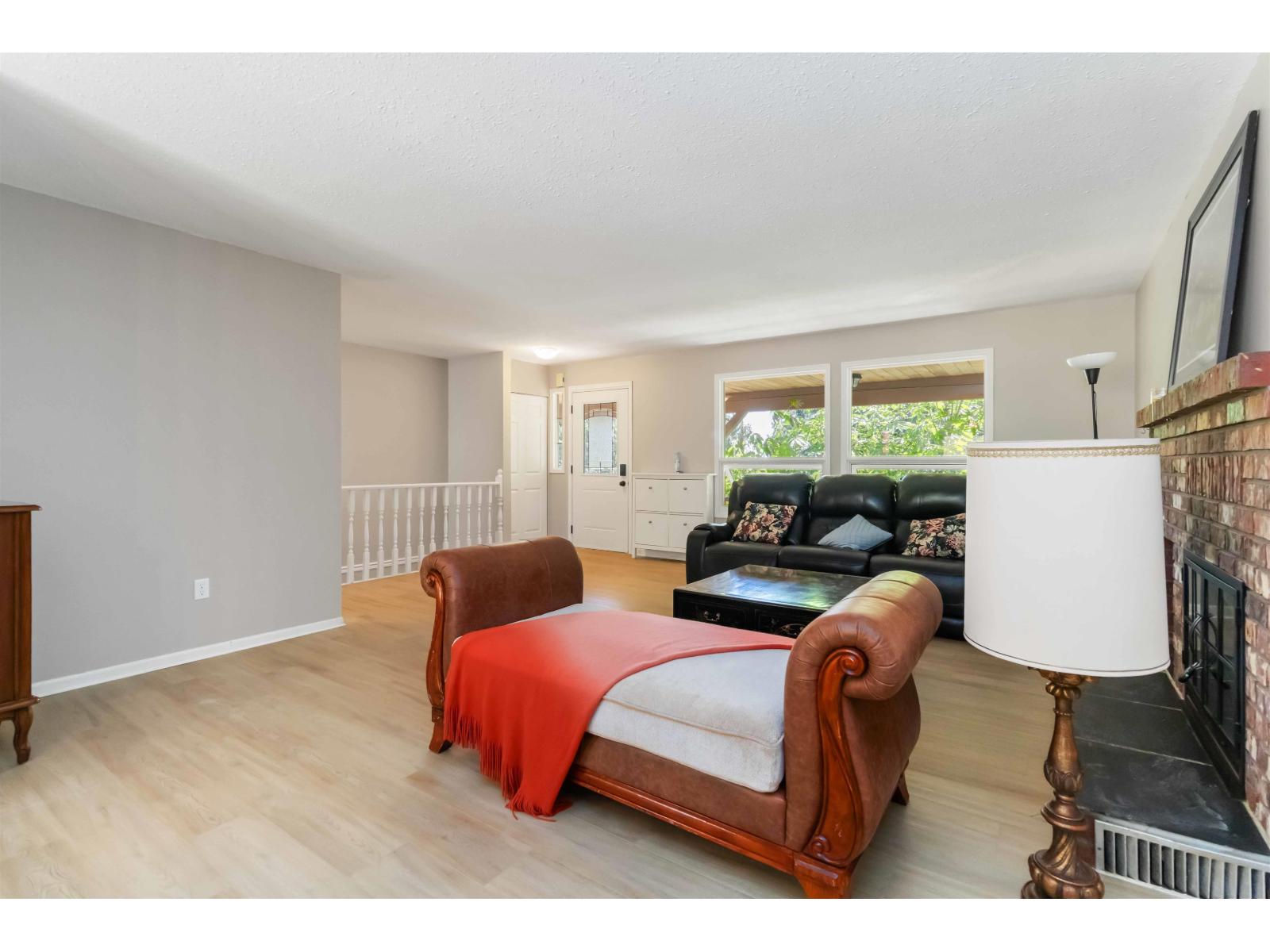 31747 Viewcrest Avenue, Mission, British Columbia  V4S 1E7 - Photo 5 - R3124754