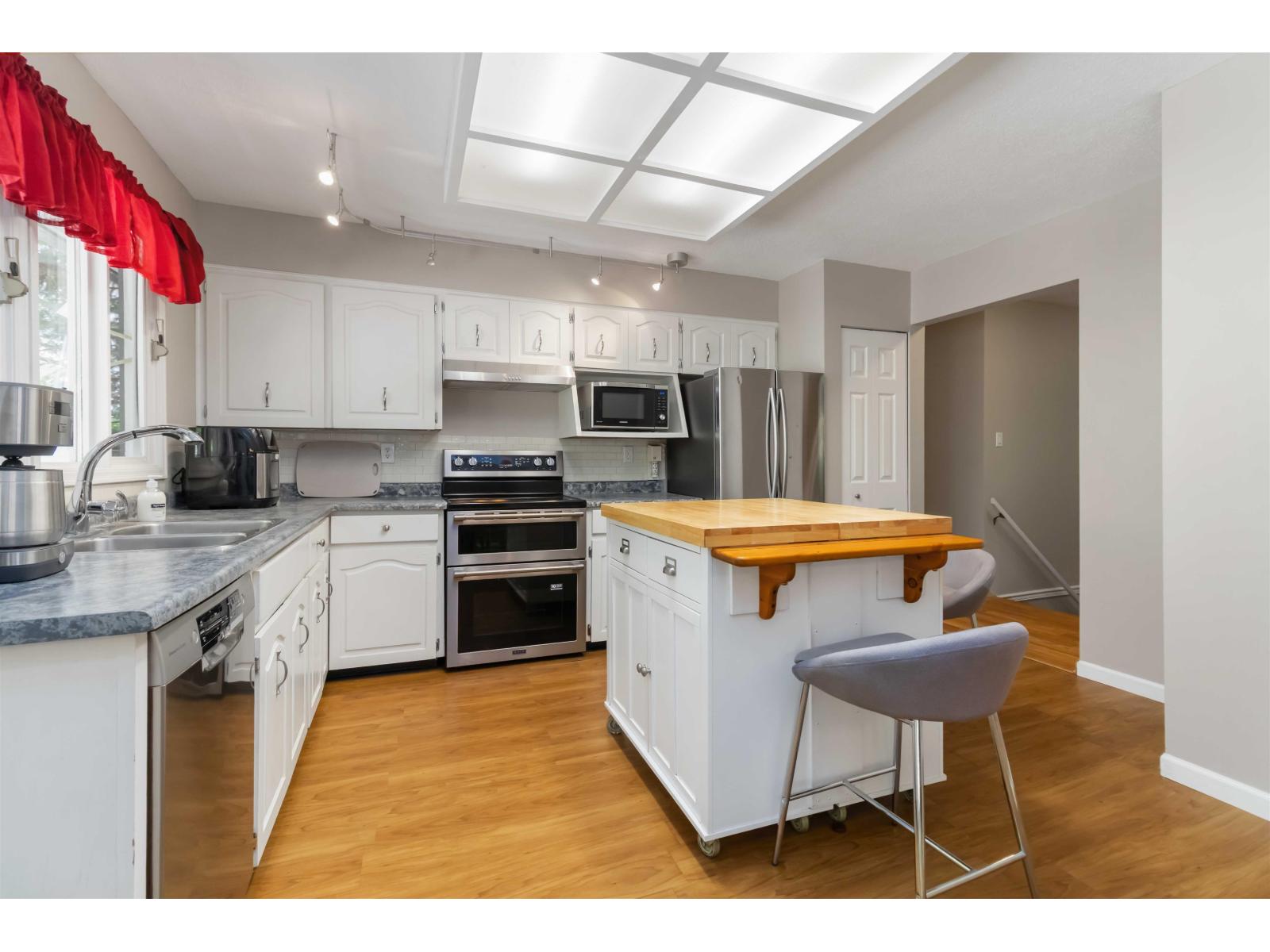 31747 Viewcrest Avenue, Mission, British Columbia  V4S 1E7 - Photo 6 - R3124754