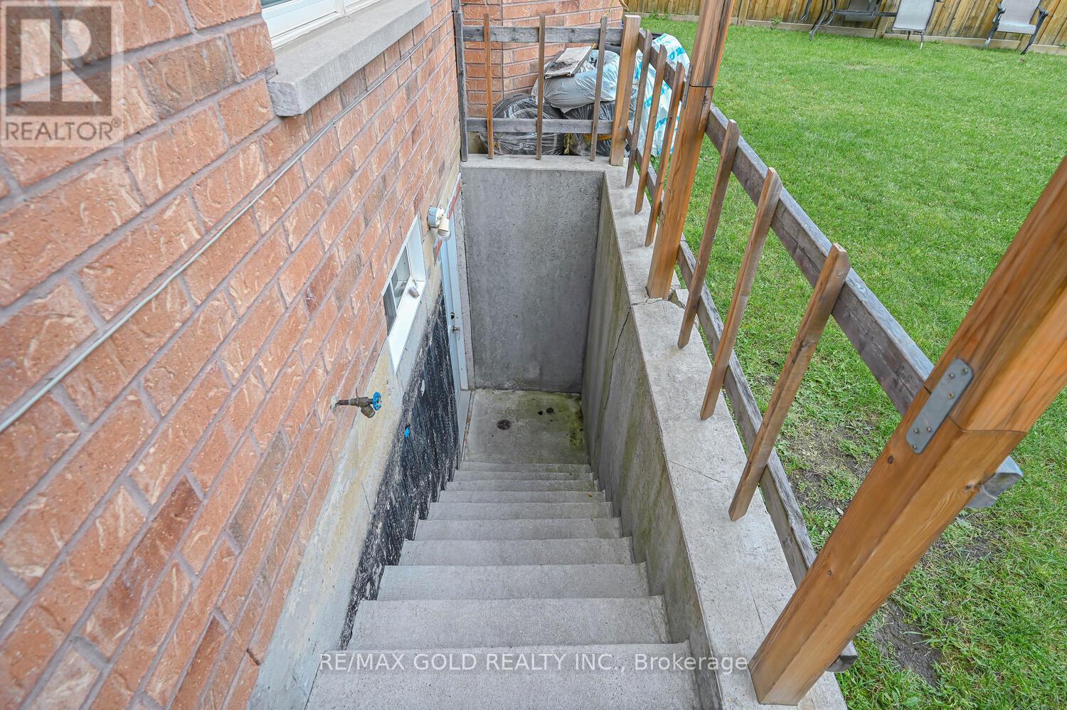 37 Scotchmere Crescent, Brampton, Ontario  L6P 3A6 - Photo 37 - W13165984