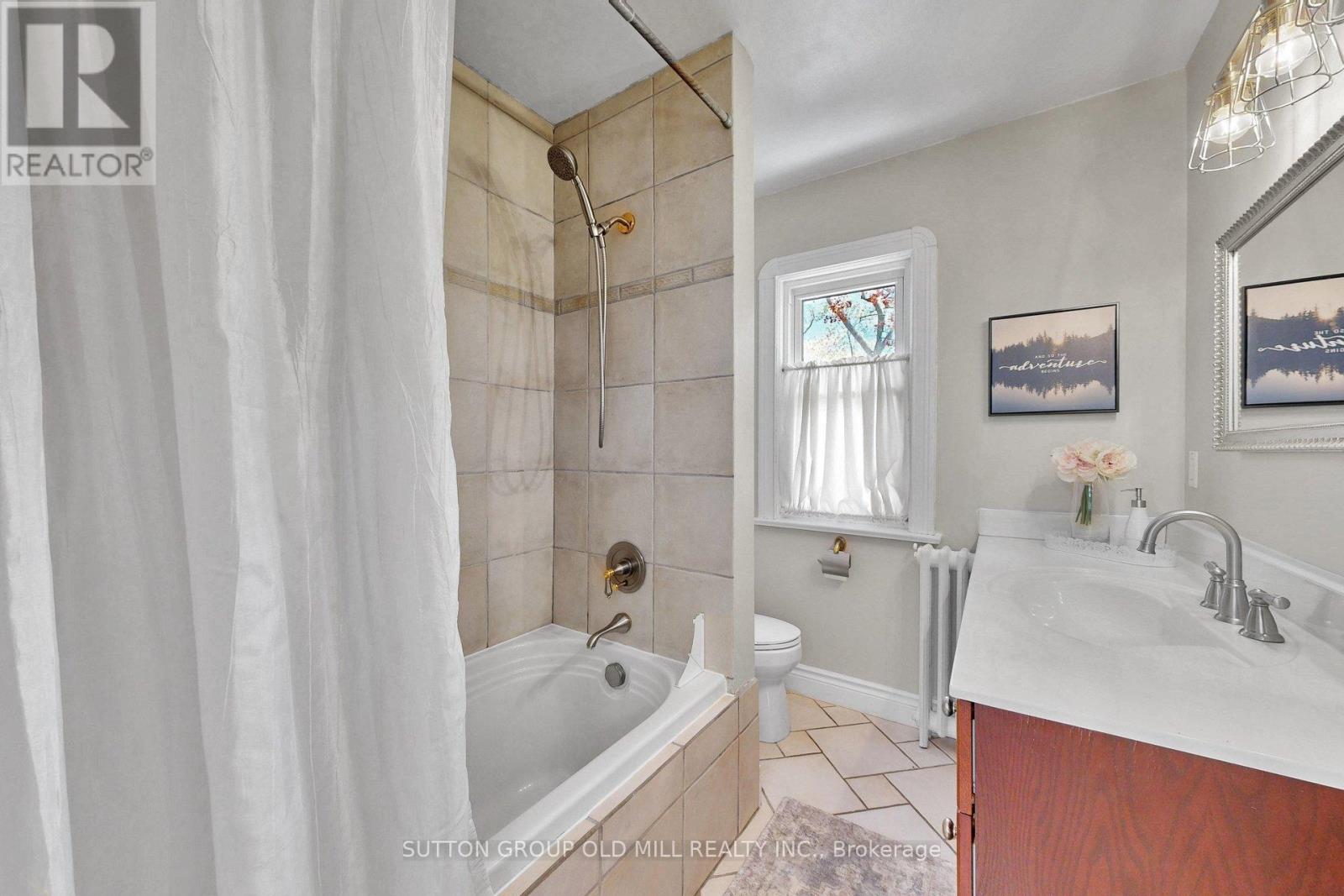 12 Jasmine Avenue, Toronto, Ontario  M8W 1C5 - Photo 31 - W13166010