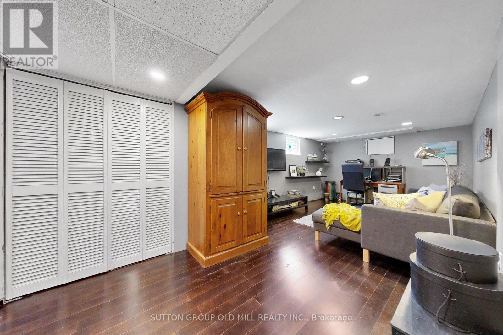 12 Jasmine Avenue, Toronto, Ontario  M8W 1C5 - Photo 36 - W13166010