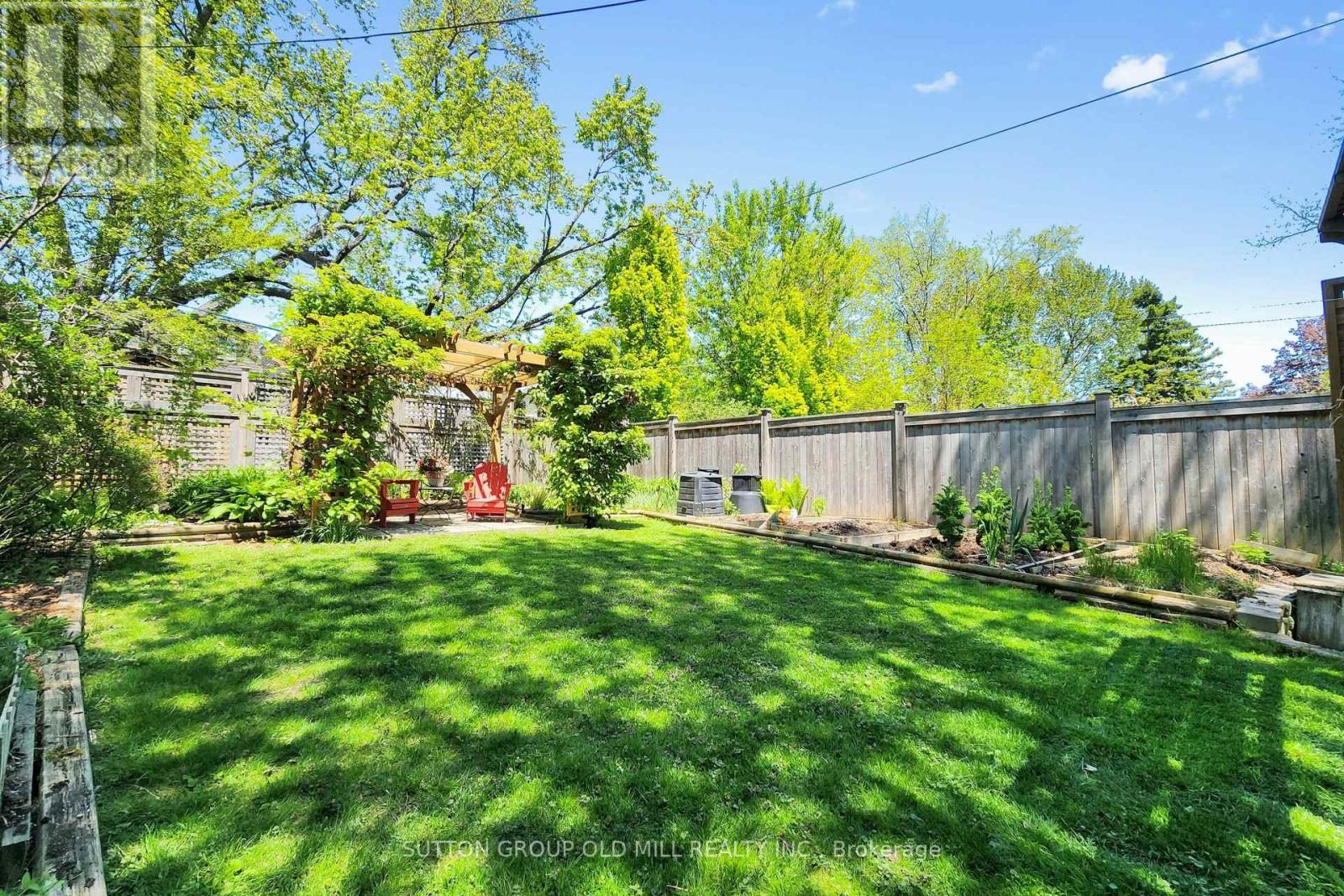 12 Jasmine Avenue, Toronto, Ontario  M8W 1C5 - Photo 44 - W13166010